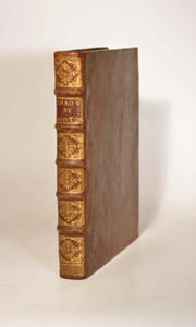 LA CHRONOLOGIE DES ANCIENS ROYAUMES CORRIGÉE à laquelle on a joint une Chronique abrégée, qui contient ce qui s'est passé anciennement en Europe, jusqu'à la conquête de la Perse par Alexandre le Grand.