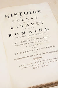 HISTOIRE DE LA GUERRE DES BATAVES ET DES ROMAINS, d'après César, Corneille Tacite, etc.