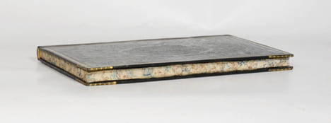 LETTRES À UN GENTILHOMME RUSSE SUR L'INQUISITION ESPAGNOLE.. MAISTRE (Comte Joseph de).