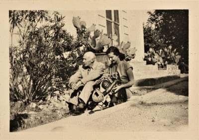 ENSEMBLE DE 10 PHOTOGRAPHIES DE DENISE BELLON. 