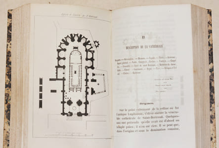 VIE ET MIRACLES DE SAINT BERTRAND avec une notice historique sur la ville et les évêques de Comminges, la légende des saints du pays et la description de l'église cathédrale.