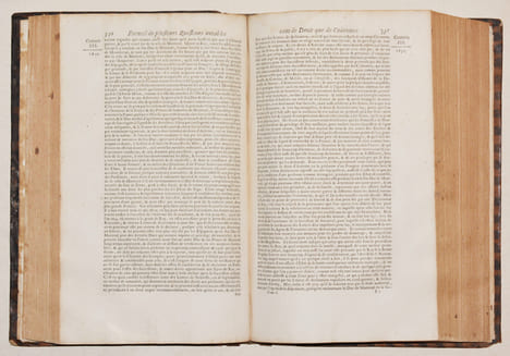 NOUVEAU RECUEIL DE PLUSIEURS QUESTIONS NOTABLES TANT DE DROIT QUE DE COUTUMES, jugées par Arrests d'audiances du Parlement de Paris, depuis 1640 ...
