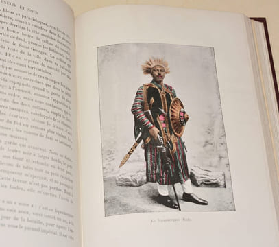 MÉNÉLIK ET NOUS. . LE ROUX (Hugues).