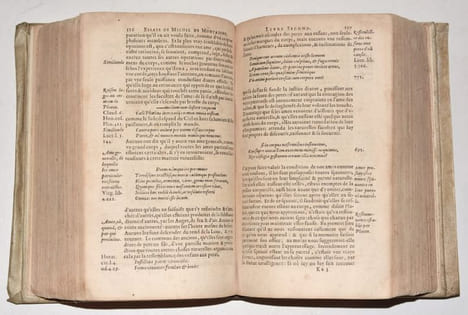 LES ESSAIS de Michel Seigneur de Montaigne. Édition nouvelle enrichie danotations en marge / Corrigée et augmentée dun tiers outre les precedentes ...