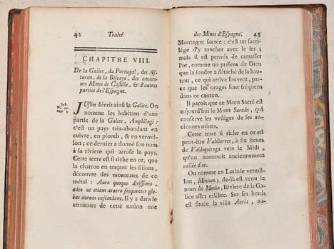 NOUVEAU VOYAGE FAIT AU PÉROU. Auquel on a joint une Description des anciennes Mines d'Espagne, traduit de l'Espagnol d'Alonso-Carillo-Lazo.. COURTE DE ...