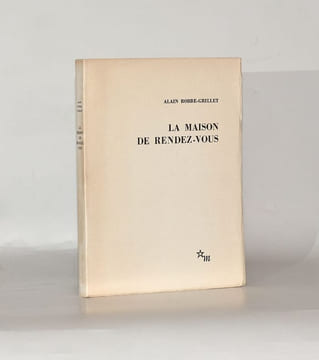 LA MAISON DE RENDEZ-VOUS.. ROBBE-GRILLET (Alain).