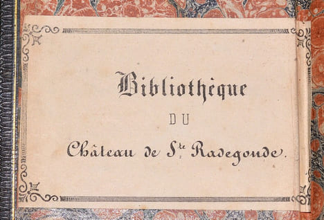 LES ESSAIS de Michel, Seigneur de Montaigne. Nouvelle édition exactement purgée des défauts des précédentes, selon le vray original: Et enrichie & ...