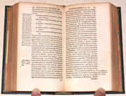 LES ESSAIS de Michel, Seigneur de Montaigne. Nouvelle édition exactement purgée des défauts des précédentes, selon le vray original: Et enrichie & augmentée aux marges du nom des Autheurs qui y sont citez, & de la Version de leurs Passages; Avec des observations très importantes & nécessaires pour le soulagement du Lecteur. [3 volumes]. par MONTAIGNE (Michel de). - Image 8