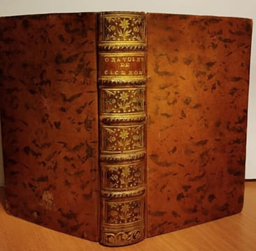 Traduction des partitions oratoires de Ciceron, accompagnée de notes pour l'éclaircissement du texte et de remarques suivies d'exemples sur toutes les ...