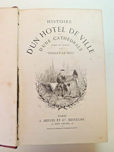 Histoire d'un hôtel de ville et d'une cathédrale