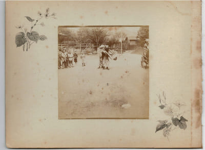 Japon.Japan .2 Photos Albuminées. Fete et déguisements. 1880