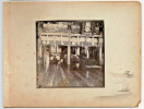 Japon.Japan .2 Photos Albuminées. Temple et intérieur. 1880. 