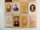 Lot photos anciennes cdv Hommes 1860 (2). 