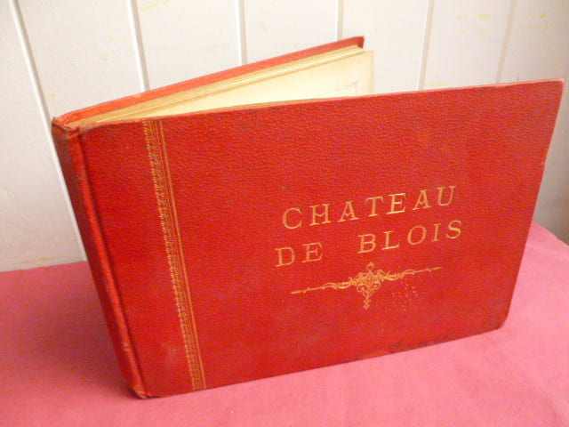 CHATEAU DE BLOIS album de 12 photographies anciennes 1890/1900. 