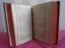 Livre manuscrit XVIIIe Histoire des Papes Léon XI ( 1605) à Benoit XIII ( 1724). 