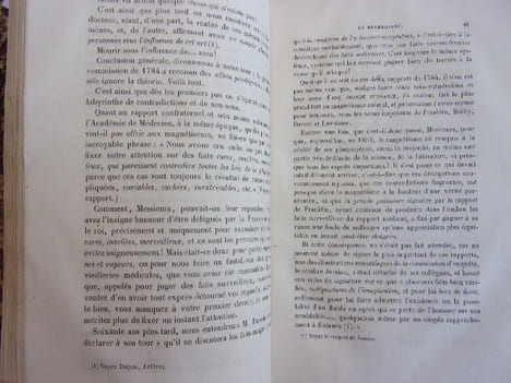 Pneumatologie. Des esprits et leurs manifestations fluidiques.. J.E de Mirville