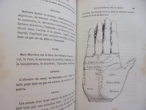 Les mystères de la main, révélés et expliqués. Ad. Desbarrolles