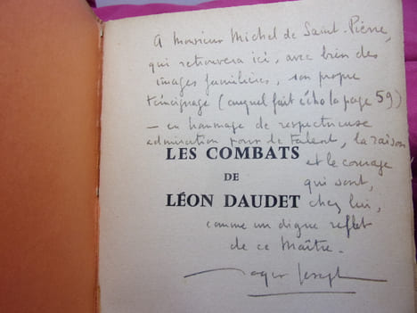 Les combats de Léon Daudet ( essai ). Roger Joseph