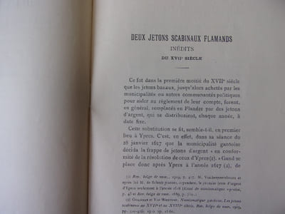 Deux jetons scabinaux Flamands inédits du XVIIIe siècle.