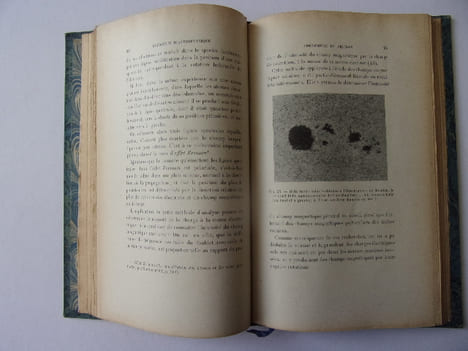 Éléments d'astrophysique. Introduction à l'étude de l'énergétique solaire et stellaire. Albert Nodon