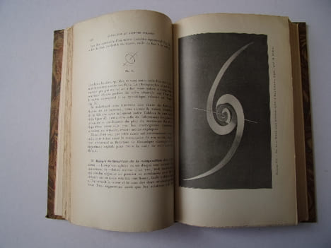 Éléments d'astrophysique. Introduction à l'étude de l'énergétique solaire et stellaire. Albert Nodon