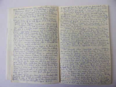 Lot de 2 cahiers manuscrits Winston Churchill. Par Irène Le Mesurier 1943/1953