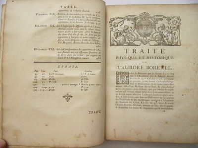 Traité physique et historique de l'aurore boréale.
+ éclaircissements sur le traité physique & historique de l'aurore boréale