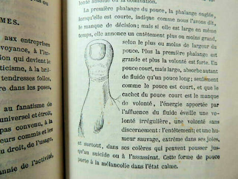 Les mystères de la main, révélés et expliqués. Ad. Desbarrolles