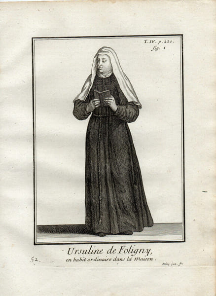 Gravure sur cuivre.  
URSULINE DE FOLIGNY EN HABIT ORDINAIRE DANS LA MAISON. 