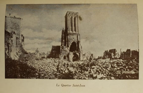 La bataille de Caen, vue au jour le jour,. Poirier, Joseph,