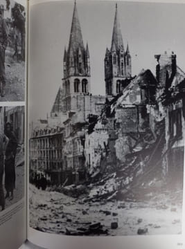 Album Mémorial Bataille de Caen, 6 juin au 15 août 1944,. Benamou, Jean-Pierre,