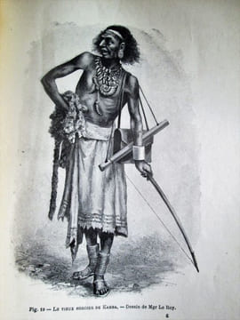 Souvenirs africains. Au Kilima-Ndjaro (Afrique Orientale). Illustré de 3 cartes et 100 gravures. . LE ROY (Alexandre)