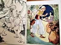 Contes des mille et une nuits : Histoire d'Ali-Baba et des quarante voleurs, Histoire d'Aladin ou la lampe merveilleuse, Sindbad le Marin.- suivis de Schéhérazade.