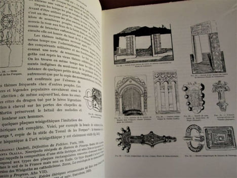 L'ART WISIGOTHIQUE ET SES SURVIVANCES. Recherches sur les origines et le développement de l'art en France et en Espagne du IVe au XIIe siècle. . PUIG ...
