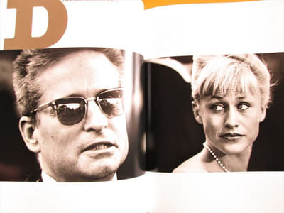 Observations sur les marches à Cannes : Stéphane Kossmann sur les marches à Cannes.