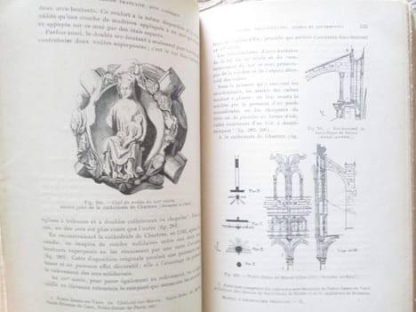 Manuel d'archéologie française depuis les temps mérovingiens jusqu'à la Renaissance : L'Architecture religieuse (trois parties en 3 volumes) Tome 1 : ...