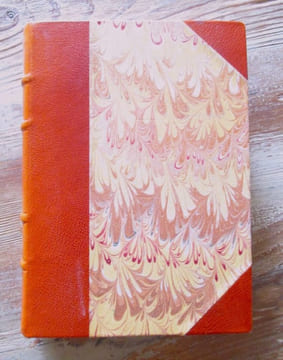 Les dentelles anciennes. Ouvrage illustrée de 40 planches hors texte en phototypie et un frontispice en couleurs.. MAGUE (Charles)