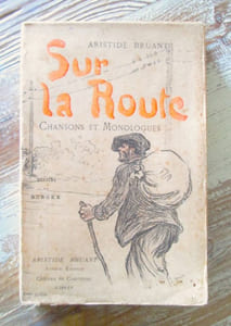 Sur la route : Chansons et monologues.