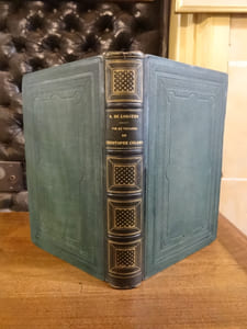 Vie et voyages de Christophe Colomb d'après des documents authentiques tirés d'Espagne et d'Italie.
