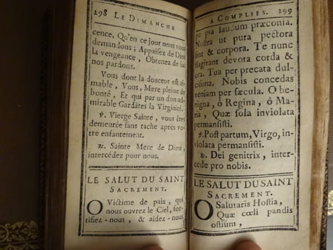 Nouvelles heures dédiées à Monseigneur le Dauphin.. undefined