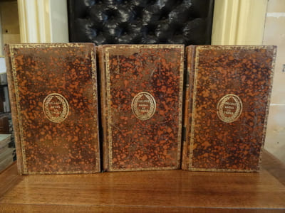 Oeuvres philosophiques, publiées d'après les textes originaux, avec notice, sommaires et éclaircissemens par M.N. Bouillet.
