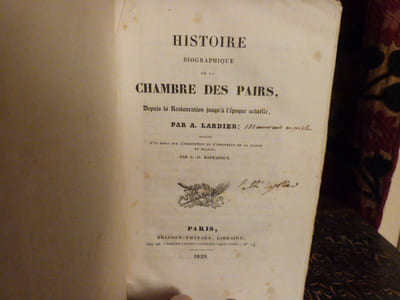 Histoire biographique des pairs, depuis la restauration jusqu'à l'époque actuelle, précédée d'un essai sur l'institution et l'influence de la pairie en France par C.-O. Barbaroux.