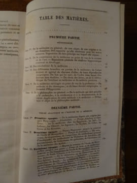 Traité de la Science Médicale, ( Histoire et Dogme), comprenant : un précis de méthodologie ou de médecine préparatoire ; un résumé de l'histoire de ...