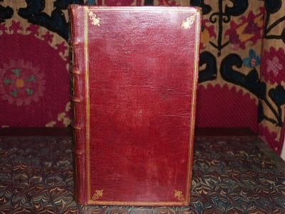 Livre d'église latin-françois, suivant le nouveau bréviaire de Paris, contenant l'office de l'après-midi, pour les dimanches & les fêtes de l'année.