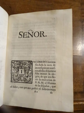 Relacion que Hace el Claustro de la real, y pontifical universidad de Cervera a la S.C.R. Magestad de el rey Nustro Senor Don Fernando Sexto que dios ...