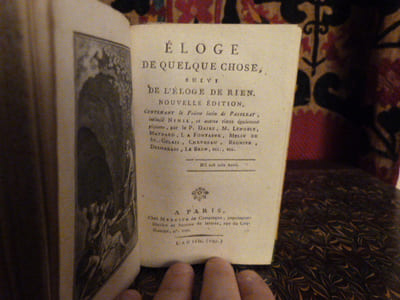 Les serins poèmes didactiques ou traité complet pour l'éducation des serins. Suivi de "Eloge de quelque chose suivi de l'éloge de rien".
