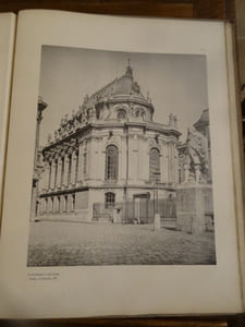 L'architecture en France, Monuments du XIe siècle jusqu'à nos jours.
