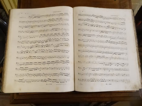 Collection complète des quintetti, quatuors et trios composés pour instrumens à cordes. (violoncelle). Beethoven, Ludwig van