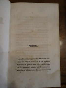 Histoire Politique des Peuples Musulmans depuis Mahomet jusqu'à nos jours, suivie de considérations sur les destinés future de l'orient.. Barrau