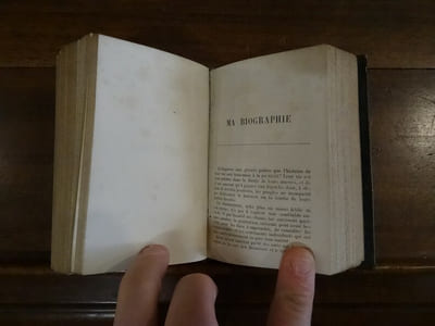 Oeuvres posthumes. Dernières chansons 1834 à 1851. Ma biographie avec un appendice et un grand nombre de notes de Béranger sur ses anciennes chansons.